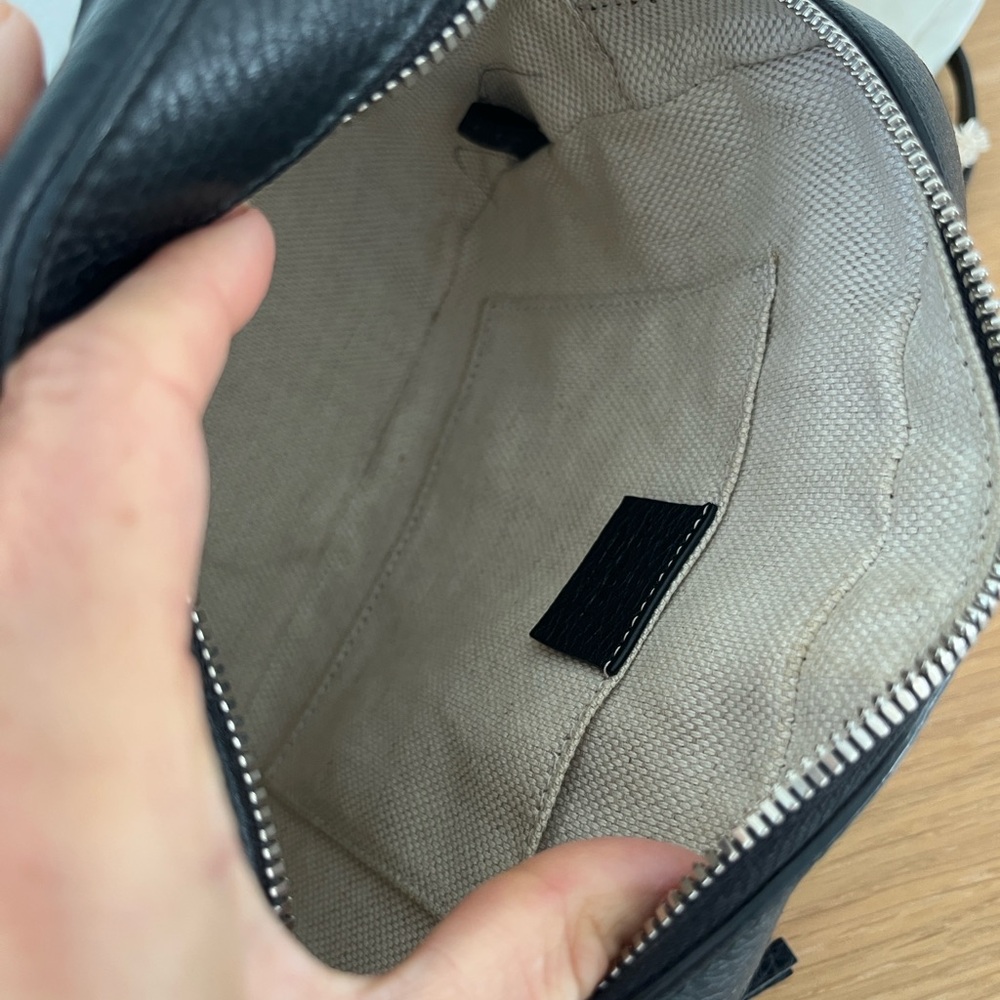 GUCCI Pebbled Calfskin Soho Studded Disco Bag in Black - Picture 7 of 13